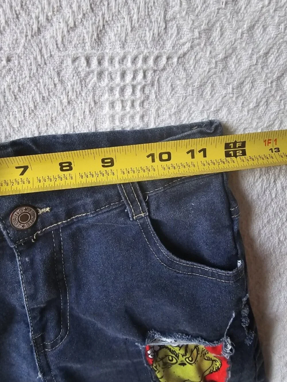 UNIQUE Grinch Christmas Kids Teen Blue Jeans SIZE 14-16 TEEN